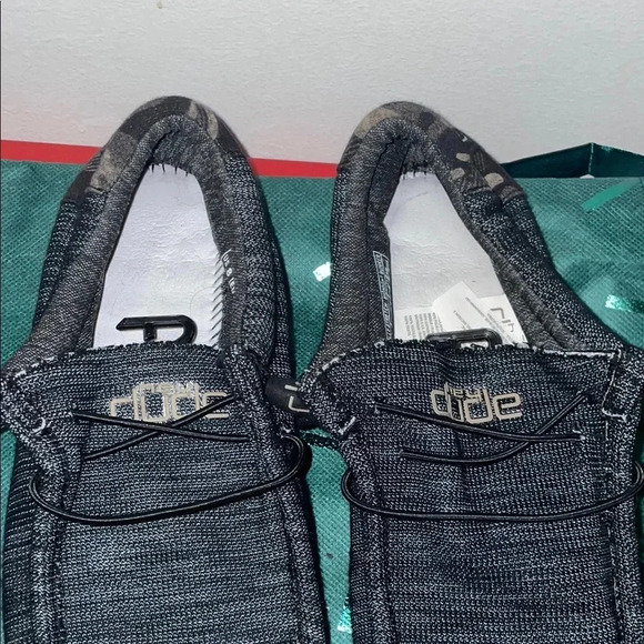 Hey Dude Black and Gray Loafers with Flexible Sole and Moccasin Design - Picture 3 of 12